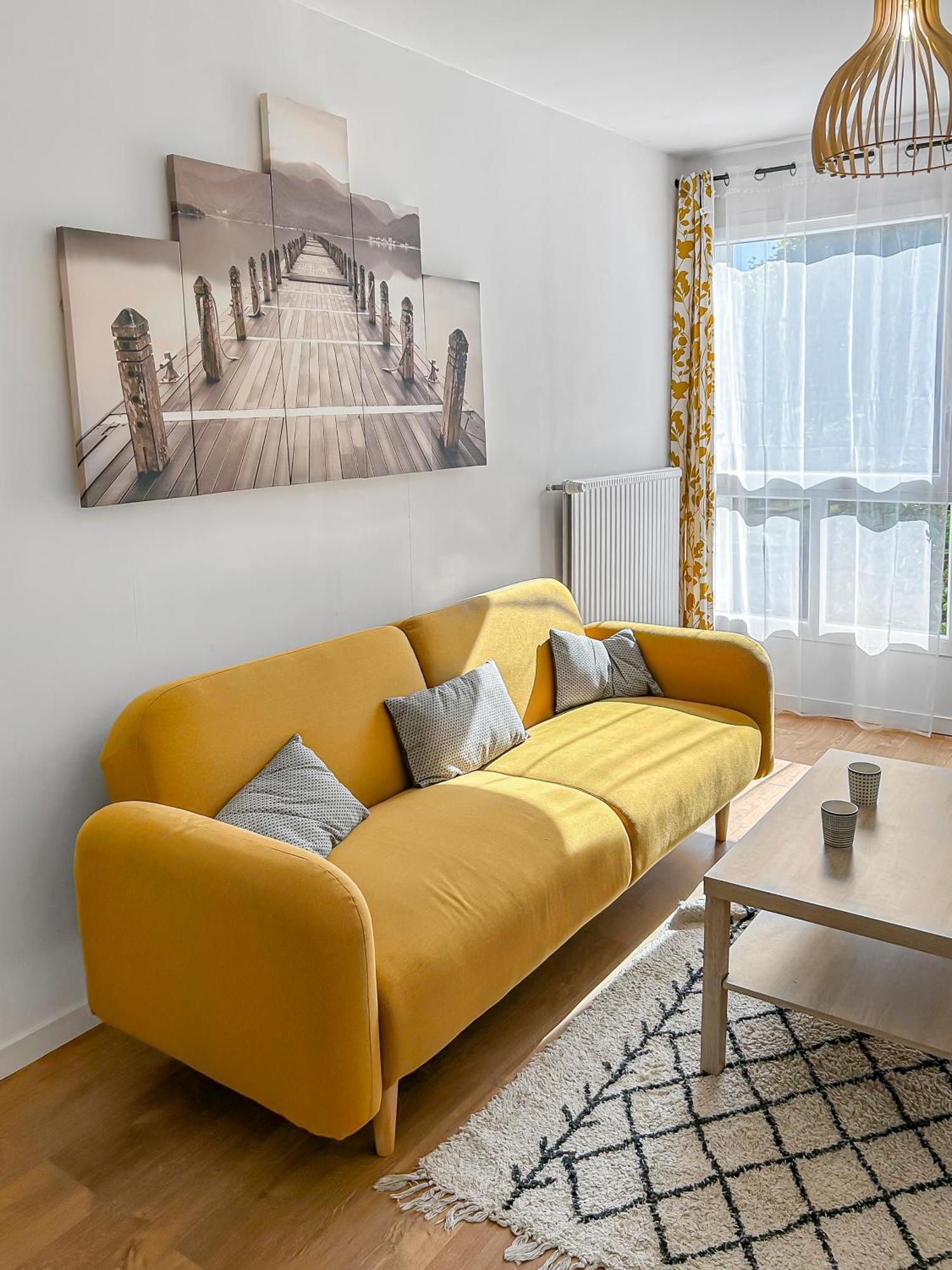 Appartement Lumineux, Wi-Fi Et Parking Prive Niort Bagian luar foto